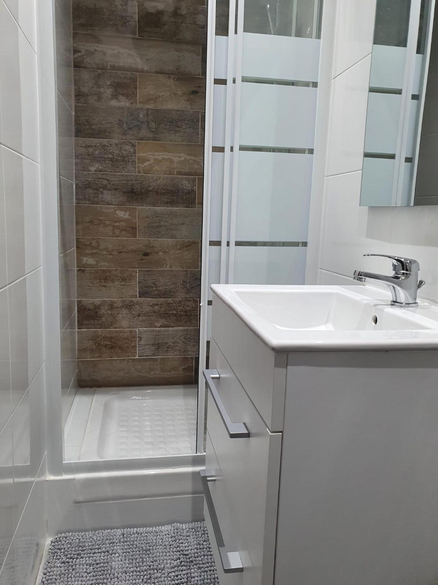 Studio/Bourget/Cdg/Villepinte Aulnay-sous-Bois Buitenkant foto